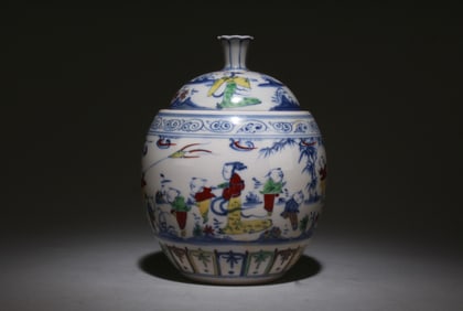 A Doucai Container with Lid