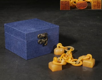 A Shoushan Tianhuang Triple-Chain Seal