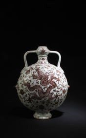 An Iron Red Porcelain Moonflask Vase