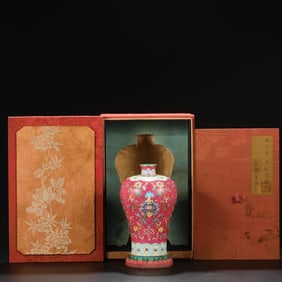 A Fencai Enamel Porcelain Meiping Vase