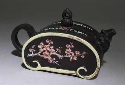 A Chinese Zisha Teapot