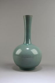 Chinese Ruyao Vase