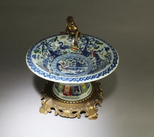 A Famille Rose Stem Plate