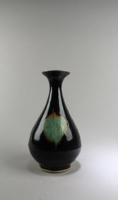 Chinese Porcelain Vase