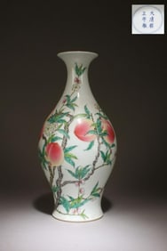 A Fencai Enamel Olive Vase