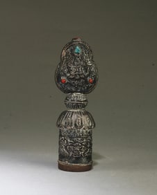 A Silver/Gilt Silver Tibetan Seal