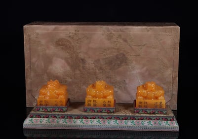 A Set of Three of Tianhuang Seals
