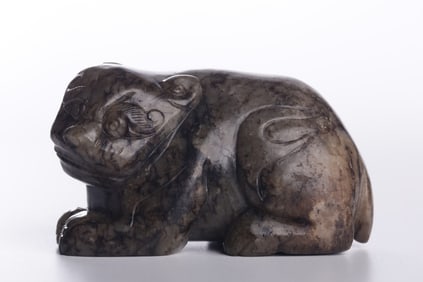 A Jade Beast Ornament With Skin