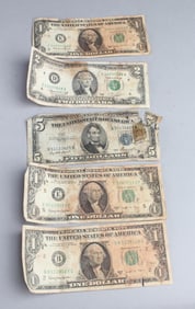 Various United Stated Currency Notes