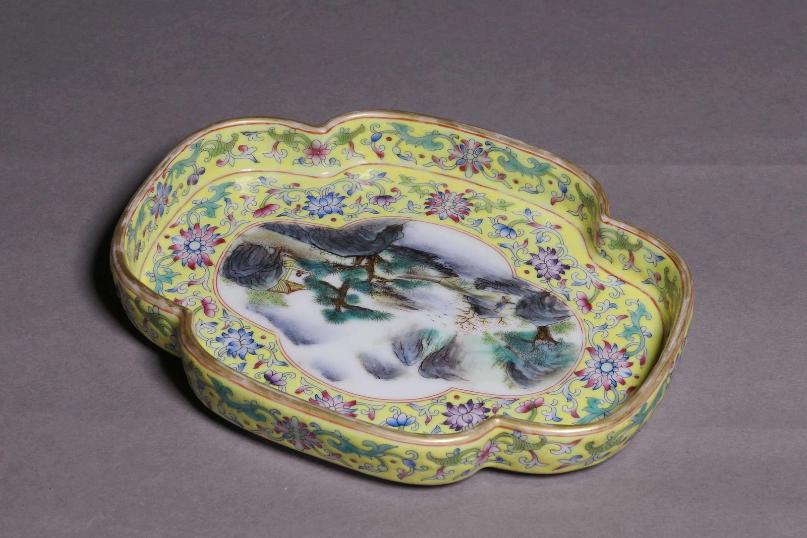 A Fencai Enamel Basin with Landscape Motif Attributed to Yongzheng: A Fencai Enamel Basin with Landscape Motif Attributed to Yongzheng . Dimensions: 6.69in x 5.51in x 1.18in.