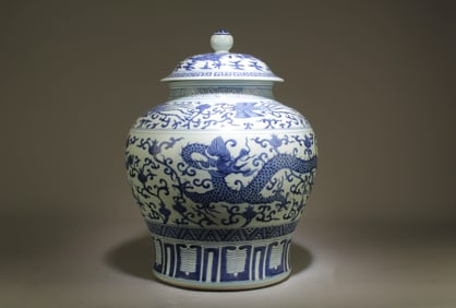 A Blue and White Dragon Jar with Lid