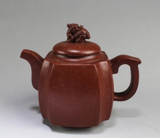 Chinese Zisha Teapot
