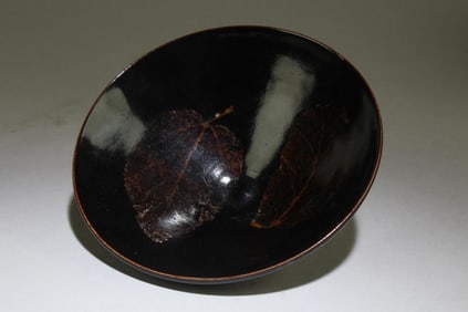 A Chinese JiZhou Tea Bowl