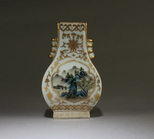 Chinese Porcelain Vase