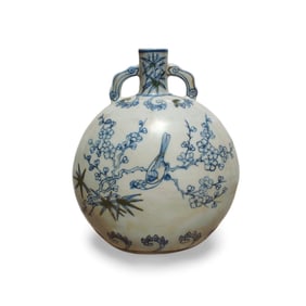 A Blue and White Moonflask Vase