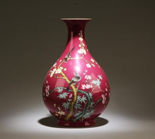 A Plum Red Glazed Vase