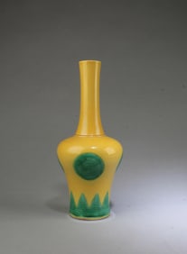 Chinese Porcelain Vase