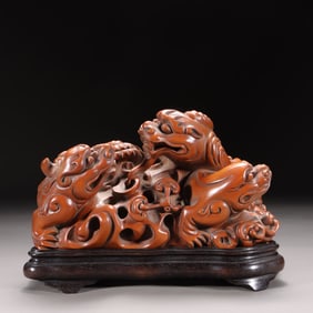 A Boxwood Lion Figurine Group