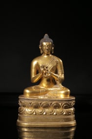 A Gilt Bronze Shakyamuni Buddha Statue
