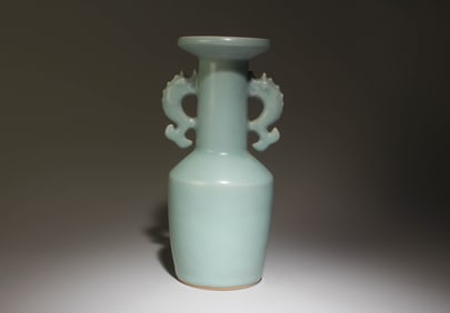 A Longquan Mallet Vase