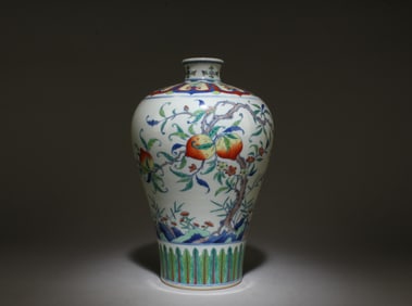 A Doucai Vase with Peach Motif