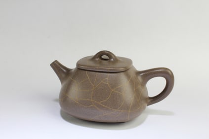 Chinese Zisha Teapot