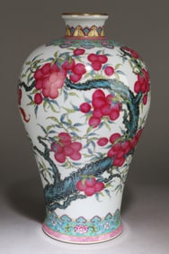 A Chinese Fencai Vase