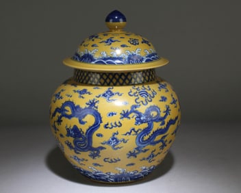 A Chinese Blue and White Yellow Pot with Lid