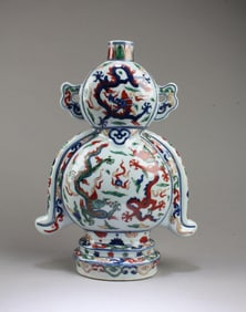 Chinese Polychrome Porcelain Vase