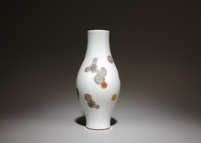 A Porcelain Vase with Floral Design Pattern