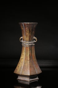 A Bronze Hu Vase Ornament