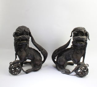 Antique Pair of Bronze Foo Lion Statues