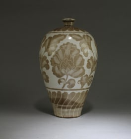 A Porcelain Meiping Vase
