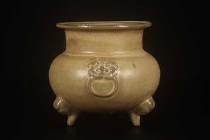 A Porcelain Incense Burner
