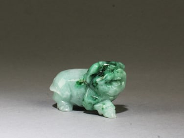Chinese Carved Jade Mythical Beast Ornament