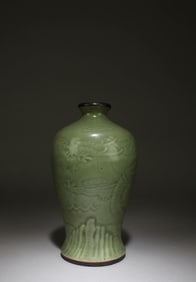A Longquan Vase with Dragon Motif