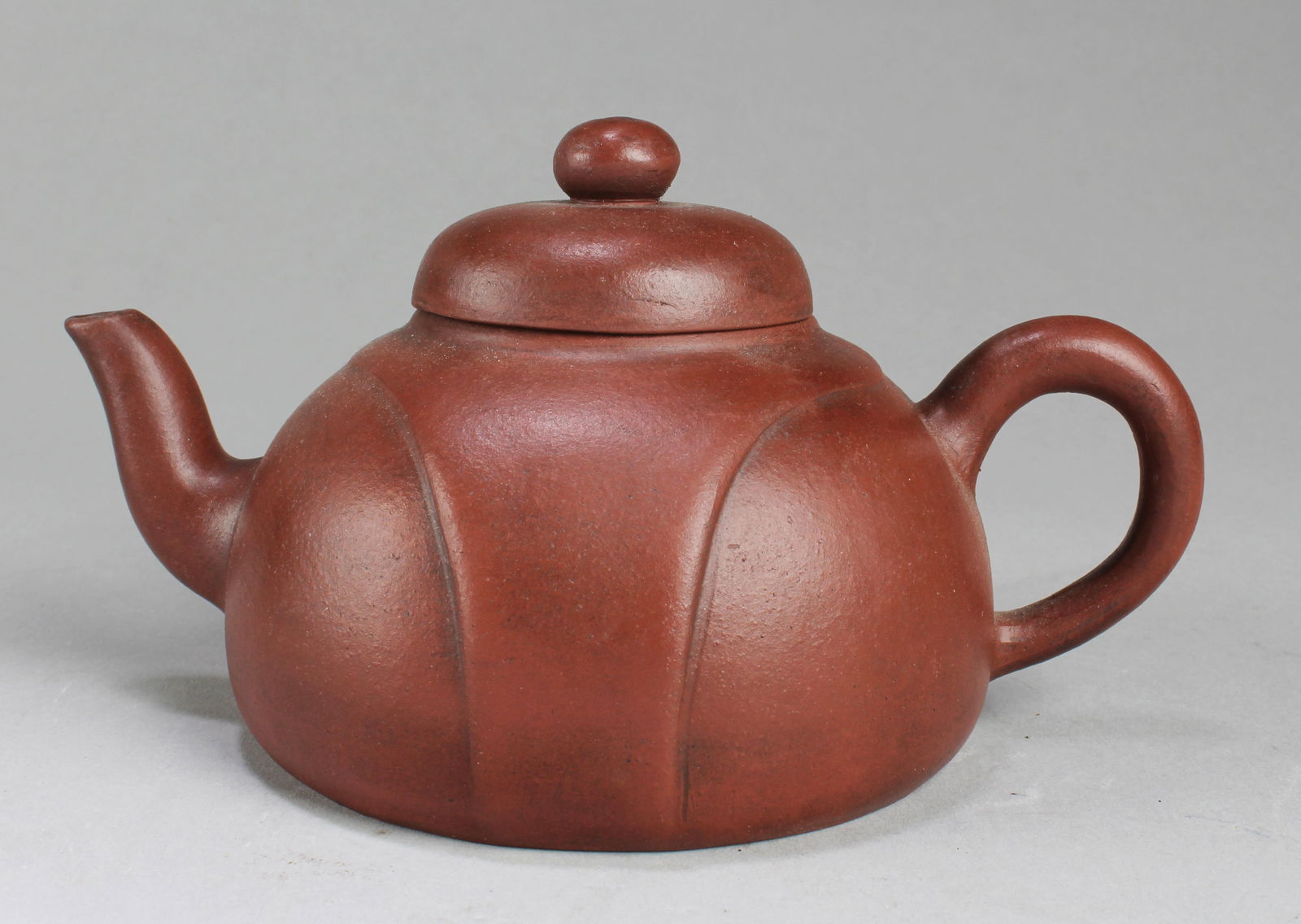 Chinese Zisha Teapot: Chinese Zisha Teapot. Length: 6.5"