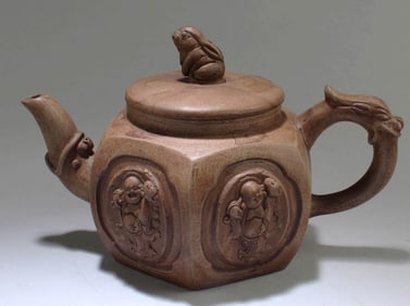 Chinese Zisha Teapot