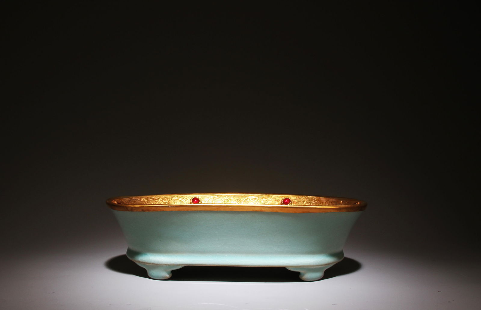 A Ruyao Ink Washer with Gilt Gold and Inlaid Gems (1 of 4)