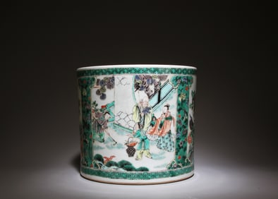 A Wucai Ink Brush Holder
