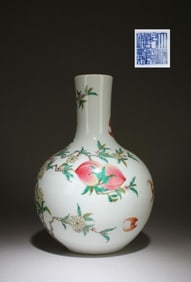 A Fencai Enamel Celestial Vase