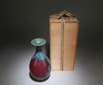 A Junyao Glazed Vase