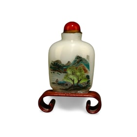 Chinese Peking Glass Snuff Bottle