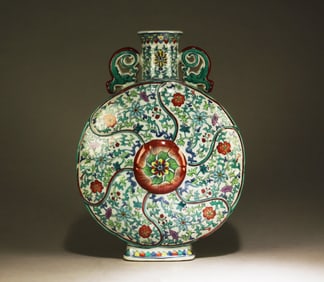 A Doucai Moonflask Vase