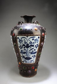 Chinese Porcelain Meiping Vase