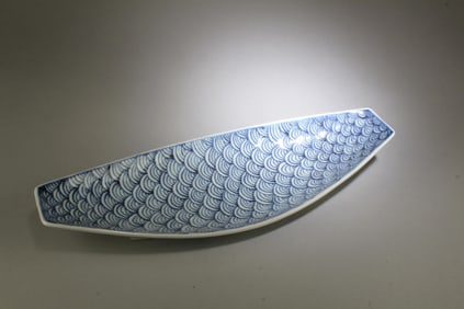A Blue & White Porcelain Boat Shaped Plate