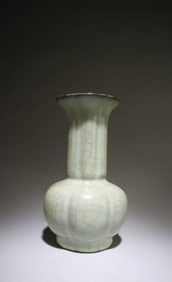 A Chinese Yellow Background Blue & White Vase