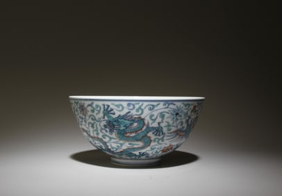 A Doucai Bowl with Dragon and Phoenix Motif