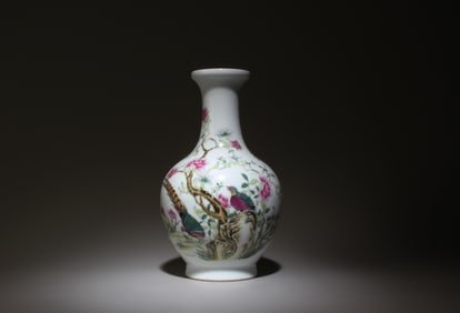 A Porcelain Vase with Flowers and Birds Motif