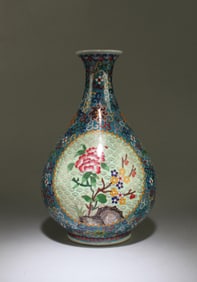 Chinese Enamel Vase